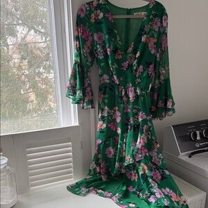 Eliza J Vibrant Green Floral Long Sleeve Dress